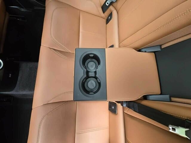 Черный Альфа Giulia, объемом двигателя 2 л и пробегом 16 тыс. км за 14700 $, фото 11 на Automoto.ua