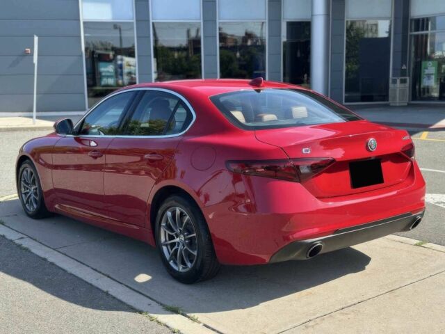 Червоний Альфа Giulia, об'ємом двигуна 0 л та пробігом 45 тис. км за 5150 $, фото 4 на Automoto.ua