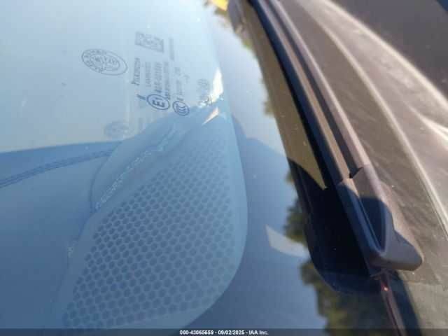 Червоний Альфа Giulia, об'ємом двигуна 2 л та пробігом 47 тис. км за 5000 $, фото 5 на Automoto.ua