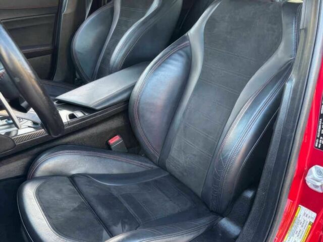 Красный Альфа Giulia, объемом двигателя 2.9 л и пробегом 44 тыс. км за 13000 $, фото 8 на Automoto.ua