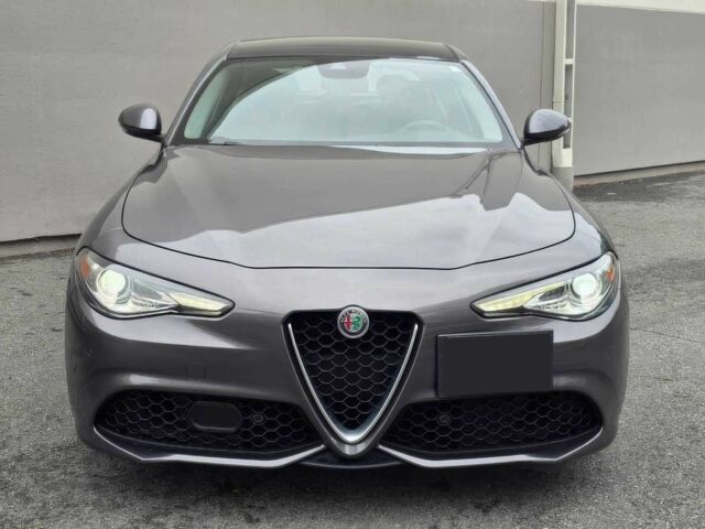 Серый Альфа Giulia, объемом двигателя 2 л и пробегом 94 тыс. км за 9000 $, фото 1 на Automoto.ua
