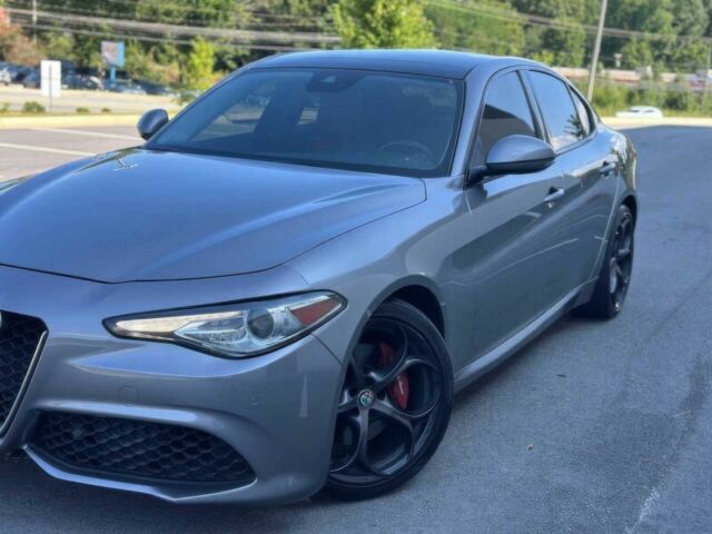 Сірий Альфа Giulia, об'ємом двигуна 2 л та пробігом 44 тис. км за 8900 $, фото 4 на Automoto.ua