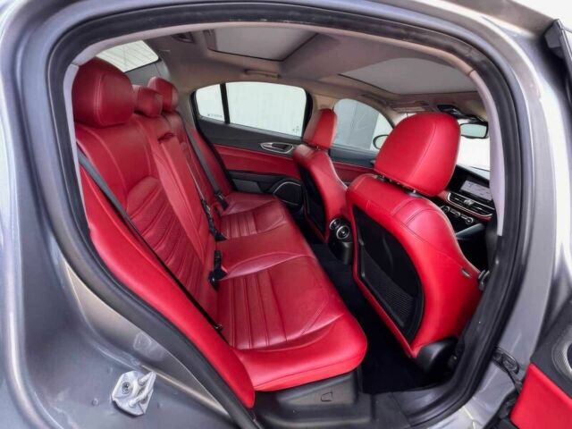 Сірий Альфа Giulia, об'ємом двигуна 0 л та пробігом 55 тис. км за 4900 $, фото 20 на Automoto.ua