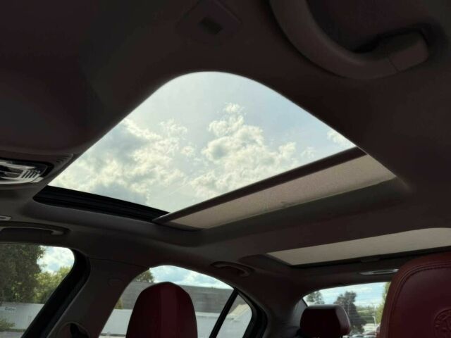 Серый Альфа Giulia, объемом двигателя 2 л и пробегом 28 тыс. км за 4000 $, фото 10 на Automoto.ua