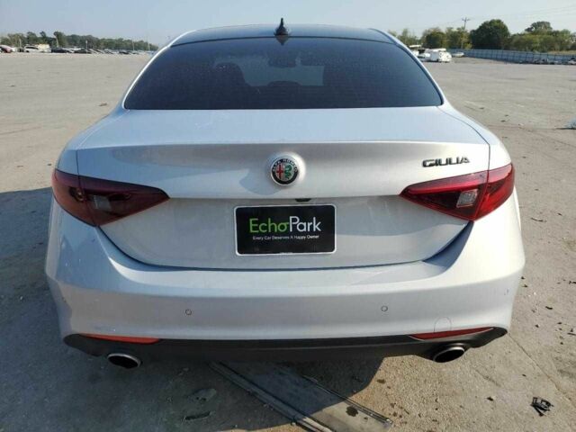 Серый Альфа Giulia, объемом двигателя 2 л и пробегом 34 тыс. км за 6000 $, фото 2 на Automoto.ua