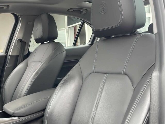 Сірий Альфа Giulia, об'ємом двигуна 2 л та пробігом 26 тис. км за 15700 $, фото 9 на Automoto.ua