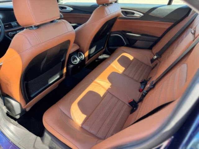 Синий Альфа Giulia, объемом двигателя 2 л и пробегом 55 тыс. км за 9170 $, фото 13 на Automoto.ua