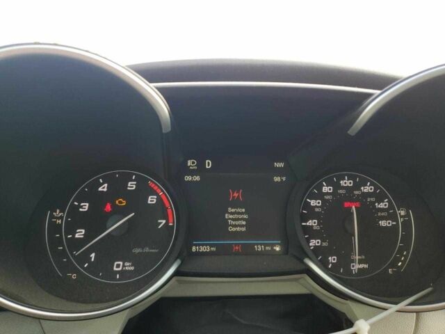 Синий Альфа Giulia, объемом двигателя 0 л и пробегом 103 тыс. км за 4200 $, фото 8 на Automoto.ua