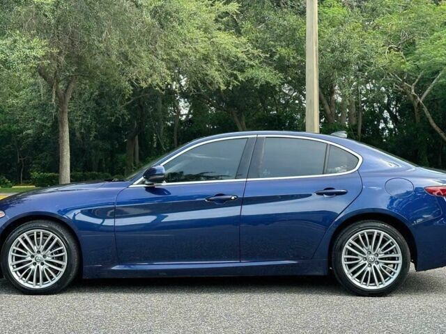 Синий Альфа Giulia, объемом двигателя 2 л и пробегом 62 тыс. км за 13800 $, фото 2 на Automoto.ua