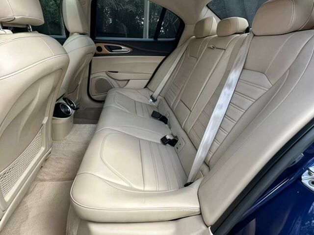 Синий Альфа Giulia, объемом двигателя 2 л и пробегом 117 тыс. км за 12300 $, фото 13 на Automoto.ua