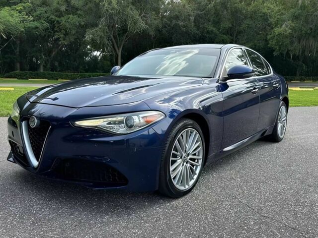 Синий Альфа Giulia, объемом двигателя 2 л и пробегом 117 тыс. км за 12300 $, фото 1 на Automoto.ua