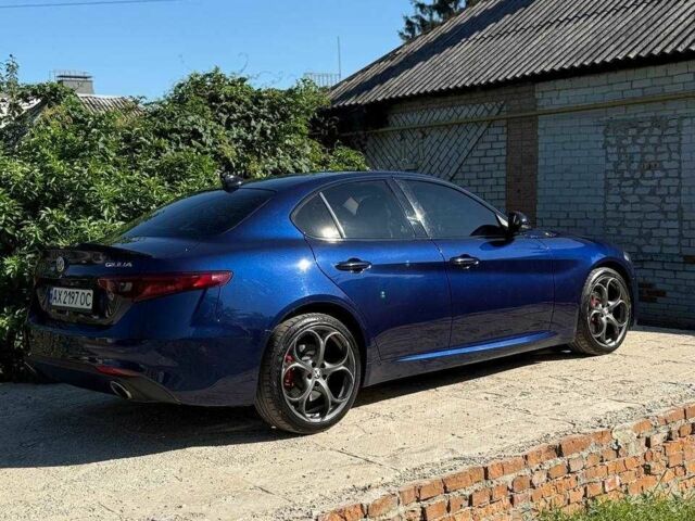 Синий Альфа Giulia, объемом двигателя 2 л и пробегом 43 тыс. км за 27200 $, фото 4 на Automoto.ua