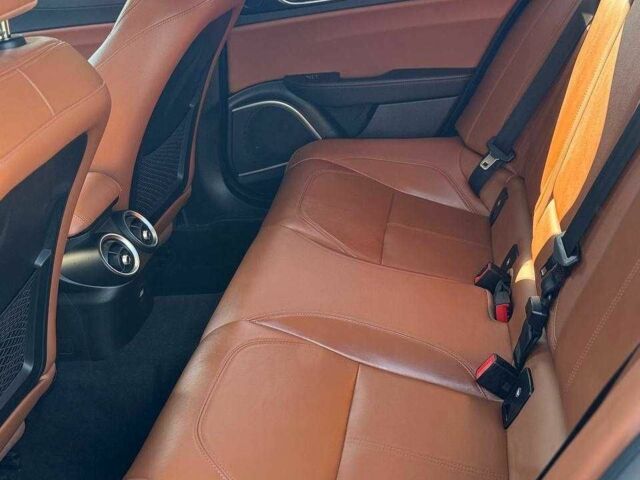 Синий Альфа Giulia, объемом двигателя 2 л и пробегом 43 тыс. км за 27200 $, фото 17 на Automoto.ua