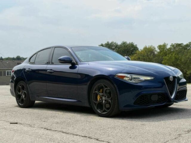 Синий Альфа Giulia, объемом двигателя 2 л и пробегом 36 тыс. км за 6200 $, фото 2 на Automoto.ua