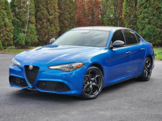 Синий Альфа Giulia, объемом двигателя 2 л и пробегом 39 тыс. км за 16500 $, фото 1 на Automoto.ua