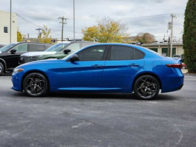 Синий Альфа Giulia, объемом двигателя 2 л и пробегом 39 тыс. км за 16500 $, фото 2 на Automoto.ua