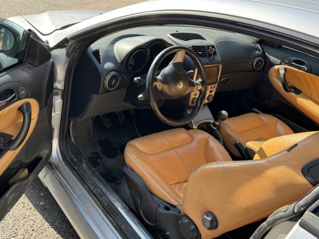 Сірий Альфа GT, об'ємом двигуна 1.9 л та пробігом 310 тис. км за 3300 $, фото 3 на Automoto.ua
