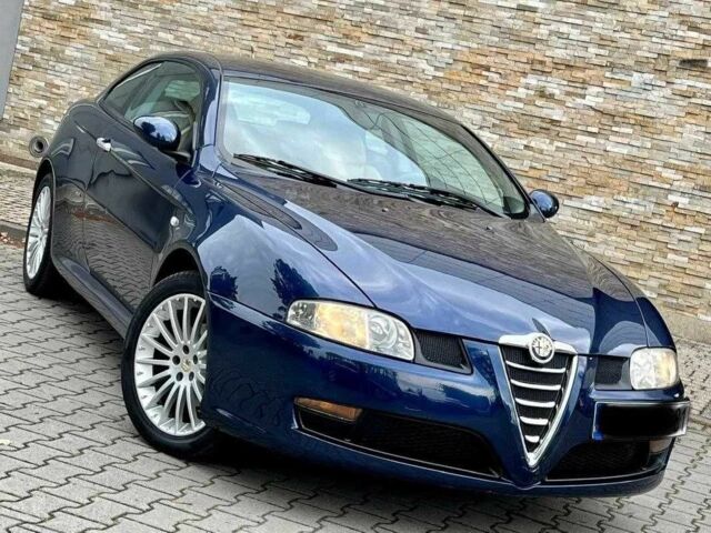 Синий Альфа GT, объемом двигателя 2 л и пробегом 177 тыс. км за 7246 $, фото 10 на Automoto.ua