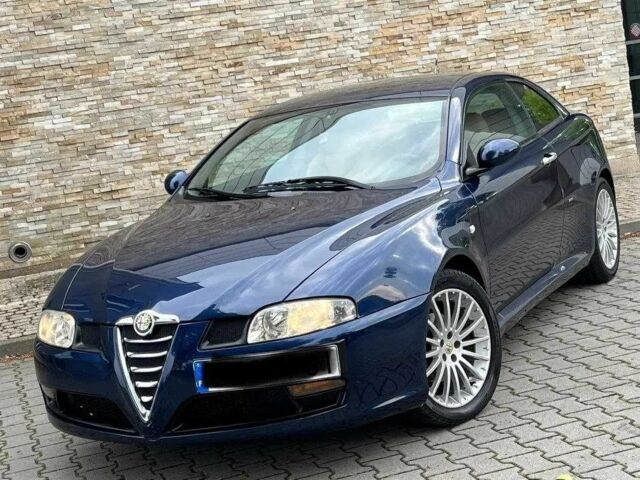 Синий Альфа GT, объемом двигателя 2 л и пробегом 177 тыс. км за 7246 $, фото 4 на Automoto.ua