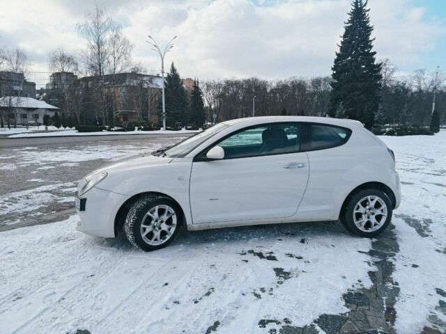 Белый Альфа MiTo, объемом двигателя 1.2 л и пробегом 196 тыс. км за 6500 $, фото 2 на Automoto.ua
