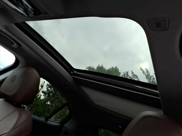 Белый Альфа stelvio, объемом двигателя 2 л и пробегом 30 тыс. км за 9800 $, фото 12 на Automoto.ua