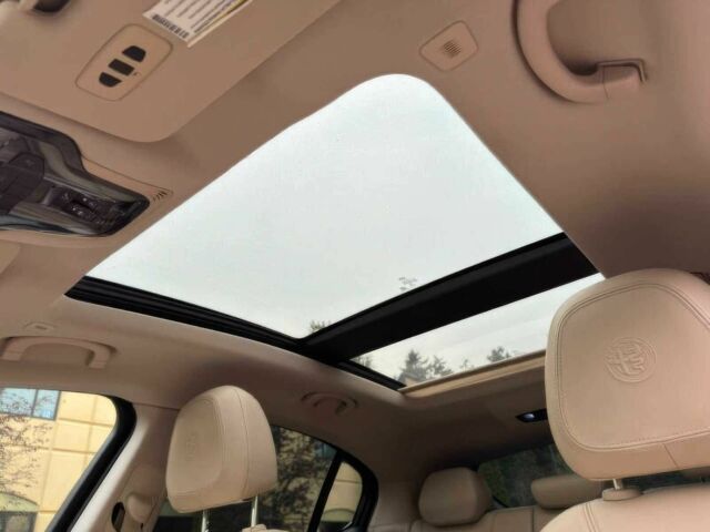 Черный Альфа stelvio, объемом двигателя 2 л и пробегом 35 тыс. км за 8300 $, фото 14 на Automoto.ua