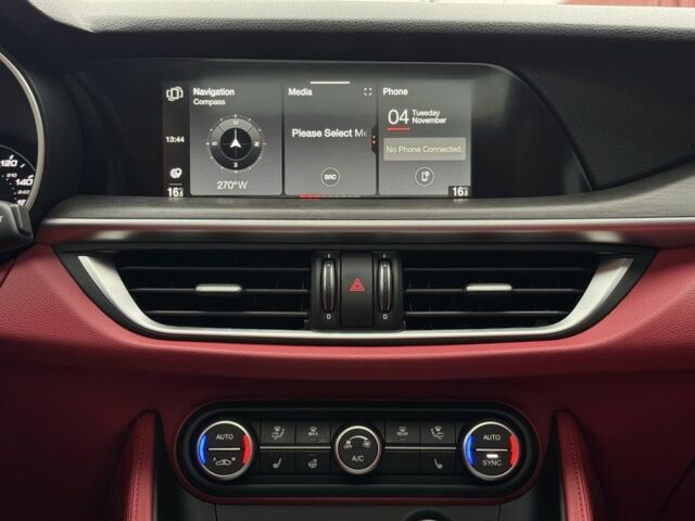 Черный Альфа stelvio, объемом двигателя 2 л и пробегом 82 тыс. км за 26350 $, фото 15 на Automoto.ua