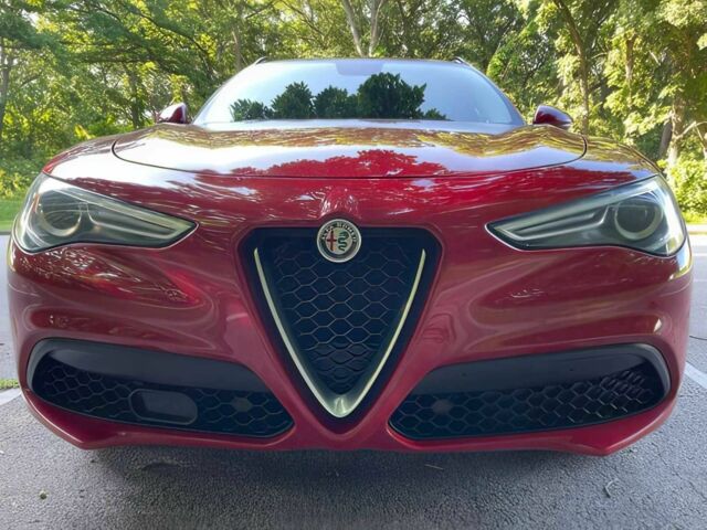Червоний Альфа stelvio, об'ємом двигуна 2 л та пробігом 49 тис. км за 6200 $, фото 1 на Automoto.ua