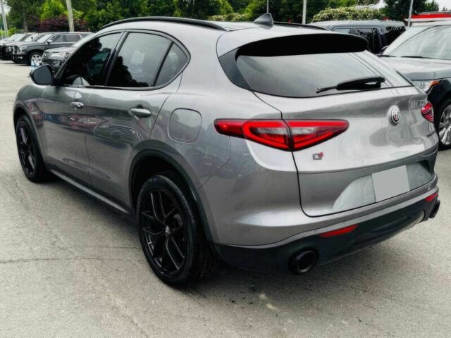 Сірий Альфа stelvio, об'ємом двигуна 2 л та пробігом 43 тис. км за 16300 $, фото 6 на Automoto.ua