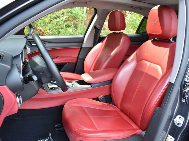 Сірий Альфа stelvio, об'ємом двигуна 2 л та пробігом 34 тис. км за 14300 $, фото 6 на Automoto.ua