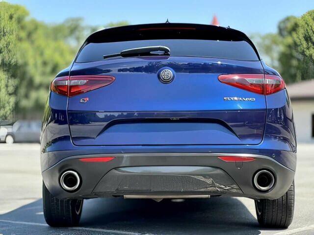 Синий Альфа stelvio, объемом двигателя 2 л и пробегом 30 тыс. км за 17000 $, фото 5 на Automoto.ua