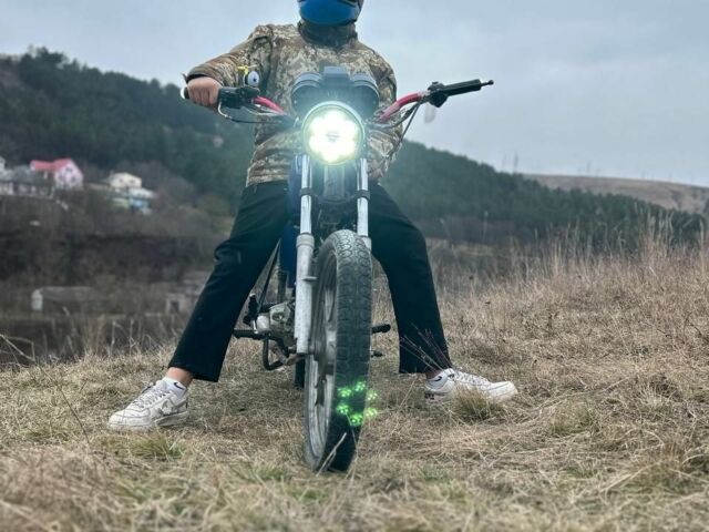 Альфа Другая, объемом двигателя 72 л и пробегом 0 тыс. км за 13500 $, фото 5 на Automoto.ua