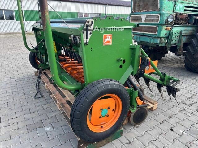 Амазони D9 2008 в Луцке на Automoto.ua Амазони D9, объемом двигателя 0 л и пробегом 0 тыс. км за 15161 $, фото 3 на Automoto.ua