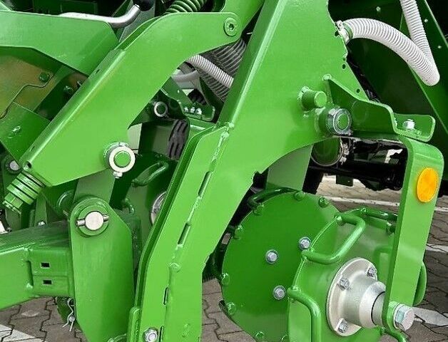 Амазони Другая, объемом двигателя 0 л и пробегом 0 тыс. км за 178014 $, фото 7 на Automoto.ua