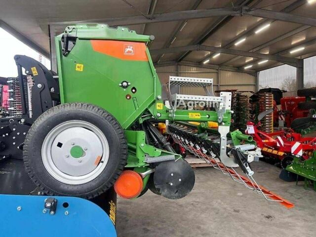 Амазоні Другая, об'ємом двигуна 0 л та пробігом 0 тис. км за 15630 $, фото 3 на Automoto.ua