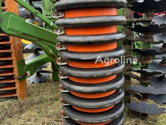 Амазоні Другая, об'ємом двигуна 0 л та пробігом 0 тис. км за 28494 $, фото 7 на Automoto.ua