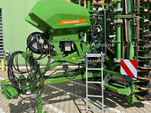 Амазоні Другая, об'ємом двигуна 0 л та пробігом 0 тис. км за 115905 $, фото 6 на Automoto.ua