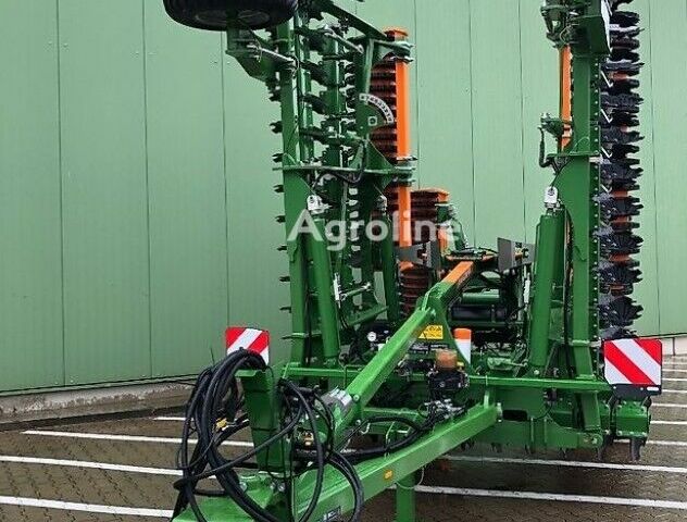 Амазоні Другая, об'ємом двигуна 0 л та пробігом 0 тис. км за 134823 $, фото 3 на Automoto.ua