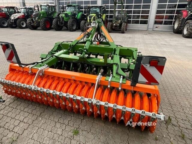 Амазоні Другая, об'ємом двигуна 0 л та пробігом 0 тис. км за 28059 $, фото 2 на Automoto.ua