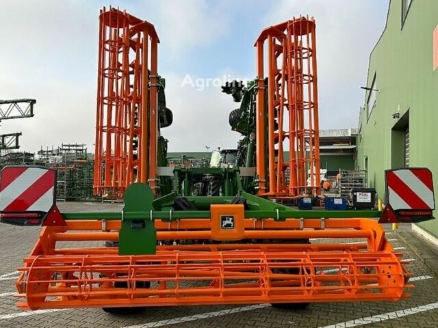 Амазоні Другая, об'ємом двигуна 0 л та пробігом 0 тис. км за 111695 $, фото 3 на Automoto.ua