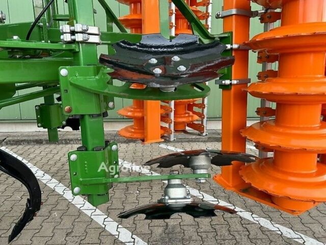 Амазони Другая, объемом двигателя 0 л и пробегом 0 тыс. км за 127672 $, фото 8 на Automoto.ua