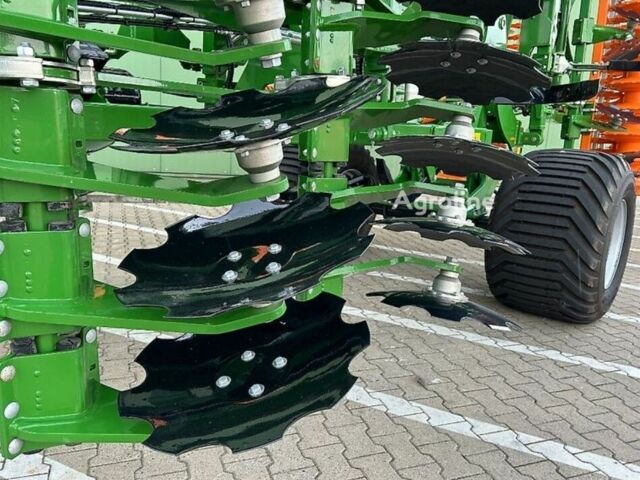 Амазони Другая, объемом двигателя 0 л и пробегом 0 тыс. км за 127672 $, фото 7 на Automoto.ua