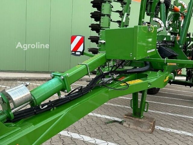 Амазони Другая, объемом двигателя 0 л и пробегом 0 тыс. км за 127672 $, фото 5 на Automoto.ua