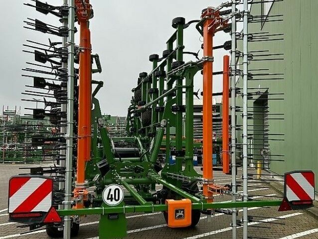 Амазоні Другая, об'ємом двигуна 0 л та пробігом 0 тис. км за 113951 $, фото 6 на Automoto.ua