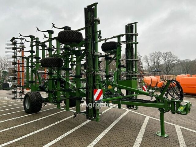 Амазоні Другая, об'ємом двигуна 0 л та пробігом 0 тис. км за 113951 $, фото 3 на Automoto.ua