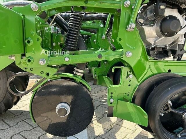 Зеленый Амазони Другая, объемом двигателя 0 л и пробегом 0 тыс. км за 112416 $, фото 9 на Automoto.ua