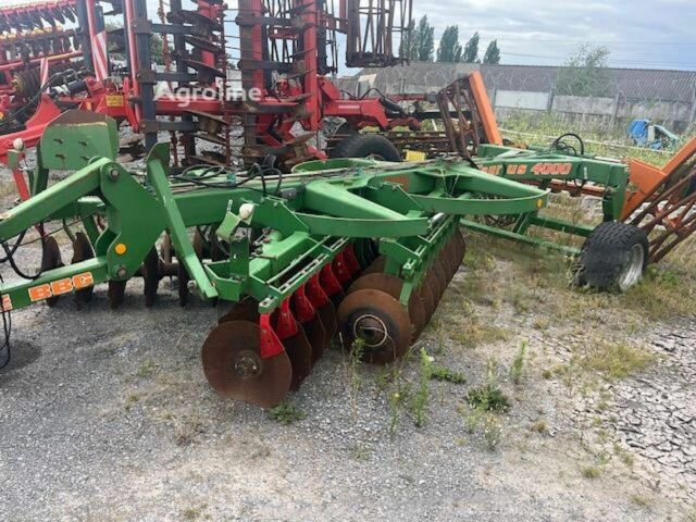 Зеленый Амазони Другая, объемом двигателя 0 л и пробегом 0 тыс. км за 8065 $, фото 2 на Automoto.ua