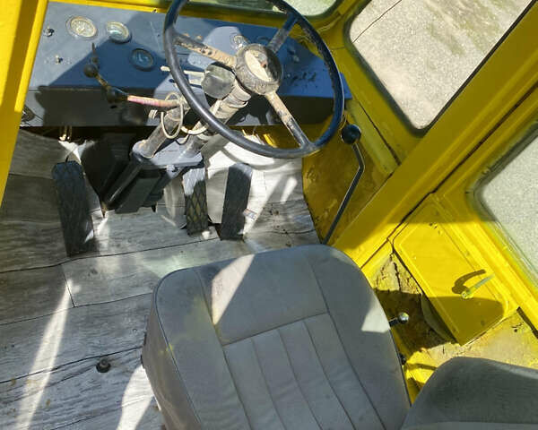 Желтый Амкодор ТО-18, объемом двигателя 10 л и пробегом 2 тыс. км за 9200 $, фото 12 на Automoto.ua