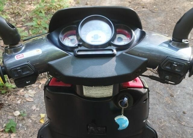 Априлия 3302, объемом двигателя 49 л и пробегом 0 тыс. км за 620 $, фото 5 на Automoto.ua