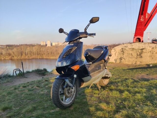 Априлия 3302, объемом двигателя 70 л и пробегом 0 тыс. км за 700 $, фото 1 на Automoto.ua